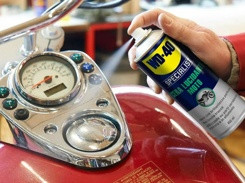 WD-40 Specialist Moto Cera Lucidante - 400ml. Confezione da 1pz (2)